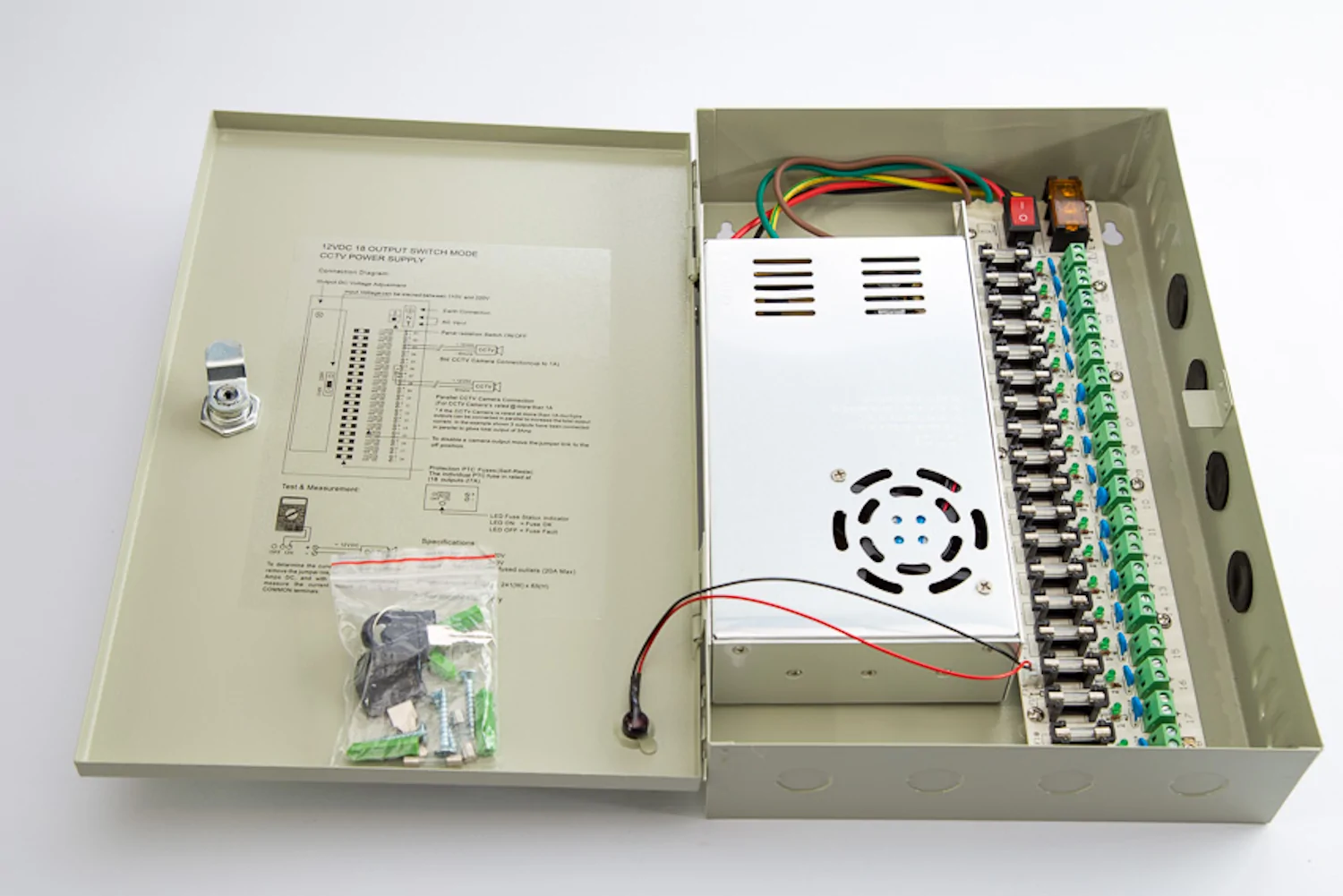 Fuentes de poder switching DC 12v para Cámaras seguridad SSTT - 12v30a18ch