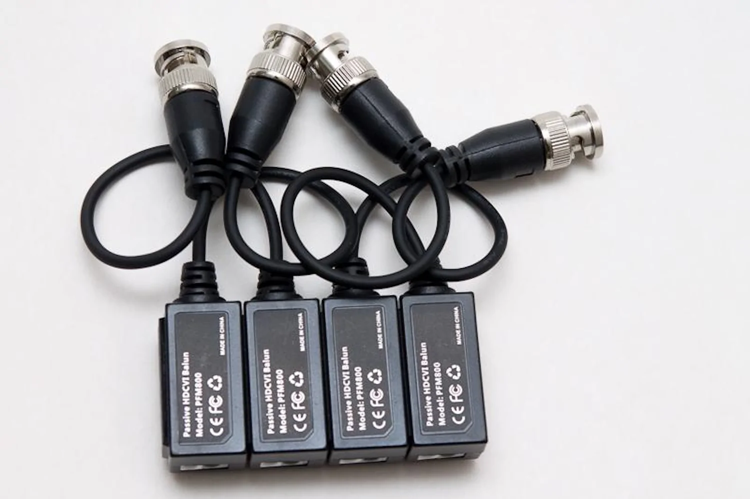 Balun cable HDCVI Dahua para cámaras de seguridad y vigilancia SSTT - PFM800-E